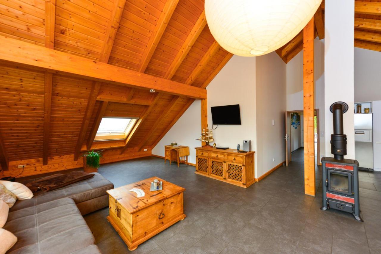 Ferienwohnung Im Erzgebirge Langenweissbach Exterior photo